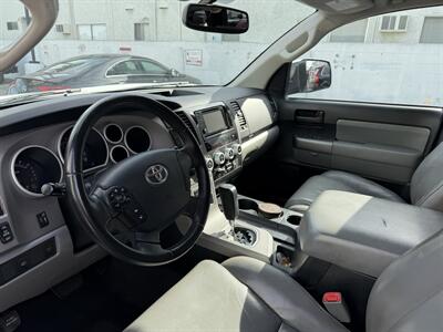 2012 Toyota Sequoia SR5   - Photo 11 - Tarzana, CA 91356