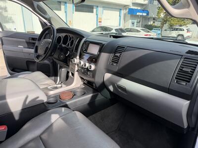 2012 Toyota Sequoia SR5   - Photo 15 - Tarzana, CA 91356