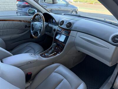 2005 Mercedes-Benz CLK CLK 500   - Photo 17 - Tarzana, CA 91356