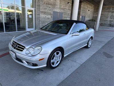 2005 Mercedes-Benz CLK CLK 500   - Photo 2 - Tarzana, CA 91356