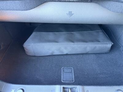 2005 Mercedes-Benz CLK CLK 500   - Photo 15 - Tarzana, CA 91356