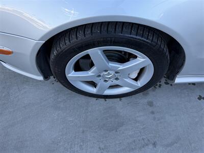 2005 Mercedes-Benz CLK CLK 500   - Photo 9 - Tarzana, CA 91356