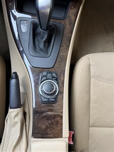 2011 BMW 3 Series 328i   - Photo 23 - Tarzana, CA 91356