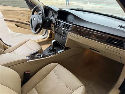 2011 BMW 3 Series 328i   - Photo 17 - Tarzana, CA 91356