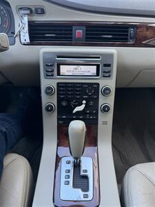 2008 Volvo XC70 3.2   - Photo 22 - Tarzana, CA 91356