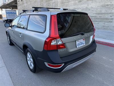 2008 Volvo XC70 3.2   - Photo 4 - Tarzana, CA 91356
