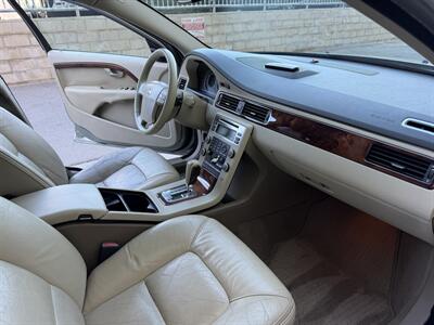 2008 Volvo XC70 3.2   - Photo 17 - Tarzana, CA 91356