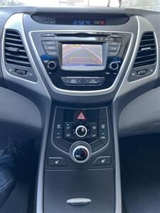 2014 Hyundai ELANTRA SE   - Photo 19 - Tarzana, CA 91356