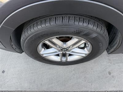 2018 Hyundai SANTA FE Sport 2.4L   - Photo 9 - Tarzana, CA 91356