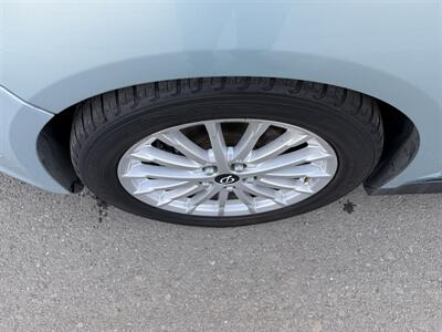 2013 Ford C-MAX Hybrid SE   - Photo 10 - Tarzana, CA 91356