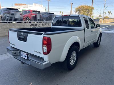 2014 Nissan Frontier SV V6   - Photo 6 - Tarzana, CA 91356