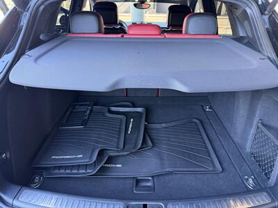 2017 Porsche Macan S   - Photo 15 - Tarzana, CA 91356