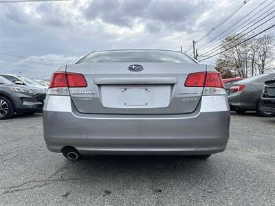 2011 Subaru Legacy 2.5i Premium - Photo 5 - Framingham, MA 01702