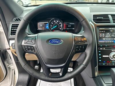 2016 Ford Explorer Limited   - Photo 12 - Acton, MA 01720