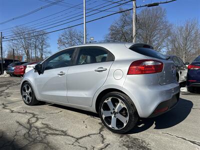 2013 Kia Rio 5-Door SX   - Photo 6 - Framingham, MA 01702