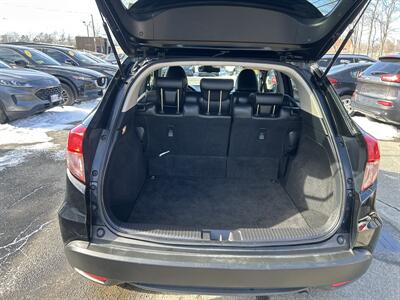 2018 Honda HR-V EX-L w/Navi - Photo 9 - Framingham, MA 01702