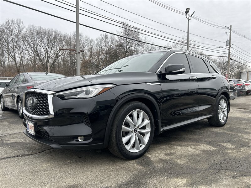 2019 INFINITI QX50 Essential