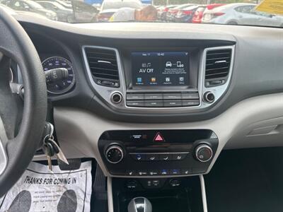 2018 Hyundai TUCSON SEL   - Photo 12 - Framingham, MA 01702