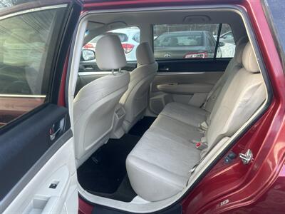 2014 Subaru Outback 2.5i Premium - Photo 10 - Framingham, MA 01702