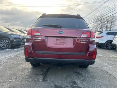 2014 Subaru Outback 2.5i Premium - Photo 5 - Framingham, MA 01702