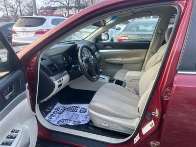 2014 Subaru Outback 2.5i Premium - Photo 9 - Framingham, MA 01702