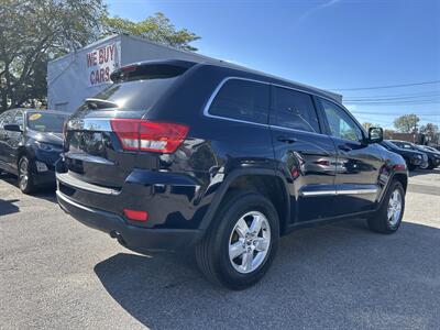 2013 Jeep Grand Cherokee Laredo   - Photo 4 - Framingham, MA 01702
