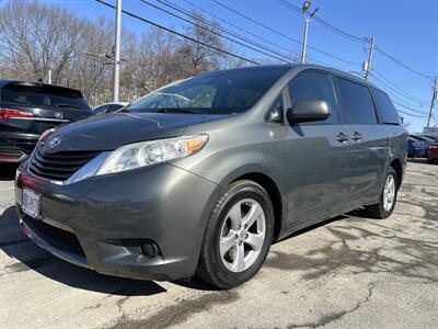 2011 Toyota Sienna LE 8-Passenger   - Photo 1 - Framingham, MA 01702