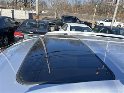 2013 Toyota RAV4 Limited   - Photo 7 - Framingham, MA 01702