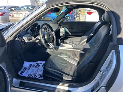 2003 BMW Z4 3.0i   - Photo 9 - Framingham, MA 01702