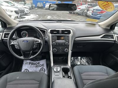 2017 Ford Fusion SE - Photo 11 - Framingham, MA 01702