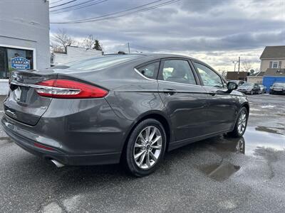 2017 Ford Fusion SE - Photo 4 - Framingham, MA 01702
