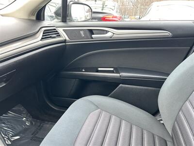 2017 Ford Fusion SE - Photo 12 - Framingham, MA 01702