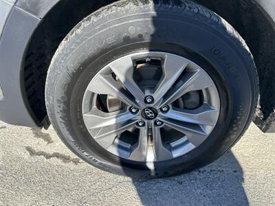 2016 Hyundai SANTA FE Sport 2.4L - Photo 7 - Framingham, MA 01702