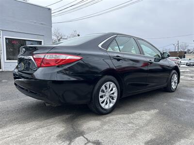 2015 Toyota Camry LE   - Photo 4 - Framingham, MA 01702