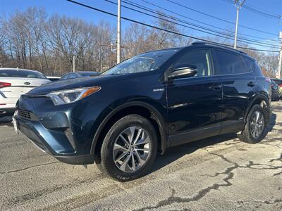 2018 Toyota RAV4 Hybrid LE - Photo 1 - Framingham, MA 01702