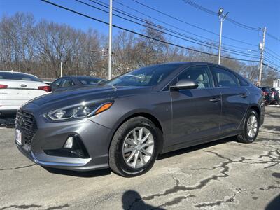 2018 Hyundai SONATA SE - Photo 1 - Framingham, MA 01702