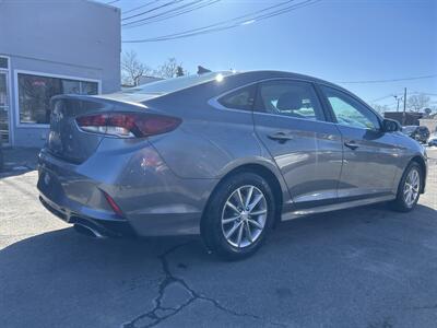 2018 Hyundai SONATA SE - Photo 4 - Framingham, MA 01702
