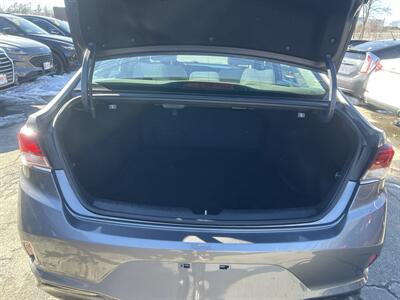 2018 Hyundai SONATA SE - Photo 8 - Framingham, MA 01702