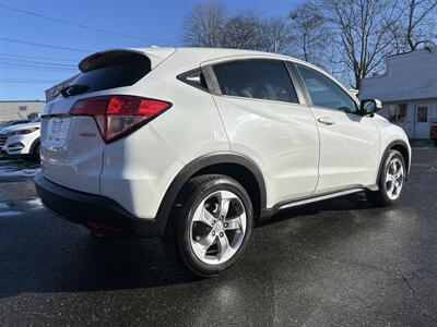 2017 Honda HR-V EX   - Photo 4 - Framingham, MA 01702