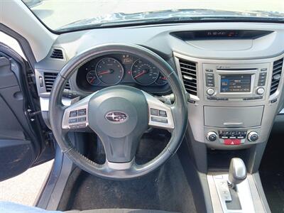 2014 Subaru Legacy 2.5i Premium   - Photo 12 - Framingham, MA 01702