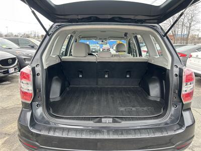 2014 Subaru Forester 2.5i   - Photo 7 - Framingham, MA 01702