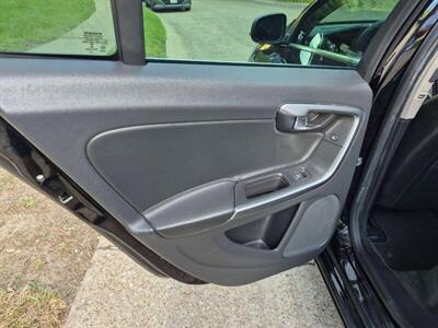 2017 Volvo V60 T5 Premier   - Photo 9 - Dallas, TX 75229