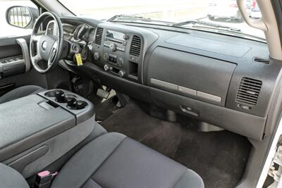 2009 Chevrolet Silverado 1500 LT   - Photo 14 - Dallas, TX 75229