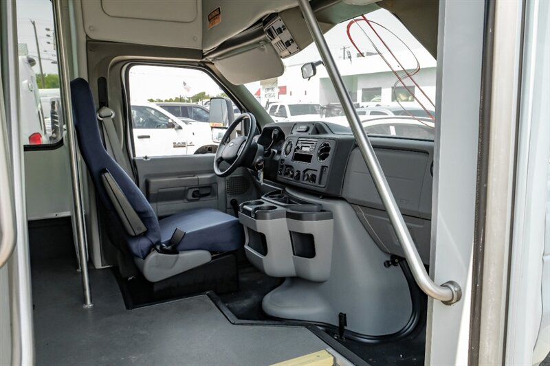 2014 Ford E-Series Chassis E-350 SD SHUTTLE VAN 10 PASSANGER - Photo 14 - Dallas, TX 75229