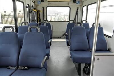 2014 Ford E-Series Chassis E-350 SD SHUTTLE VAN 10 PASSANGER - Photo 32 - Dallas, TX 75229