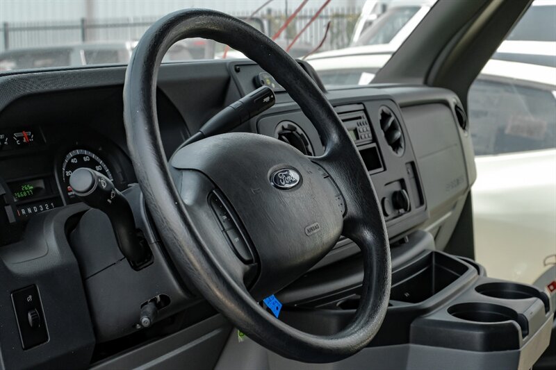 2014 Ford E-Series Chassis E-350 SD SHUTTLE VAN 10 PASSANGER - Photo 17 - Dallas, TX 75229