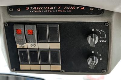 2014 Ford E-Series Chassis E-350 SD SHUTTLE VAN 10 PASSANGER - Photo 28 - Dallas, TX 75229