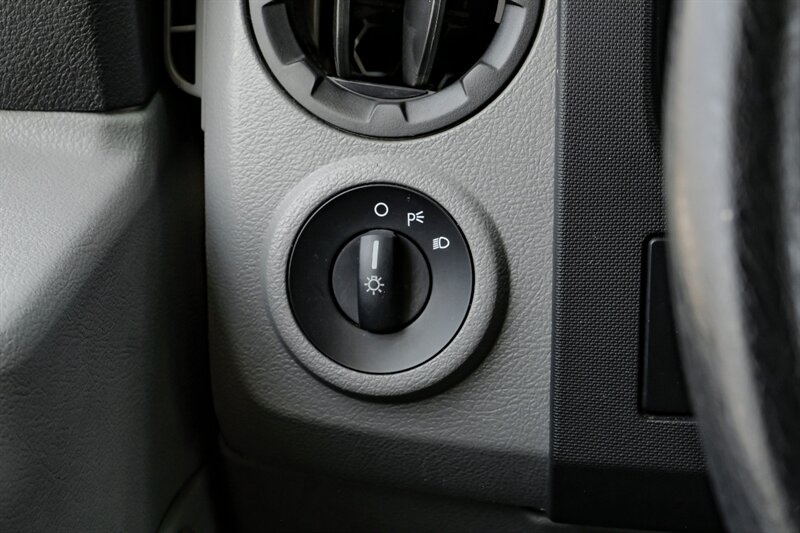 2014 Ford E-Series Chassis E-350 SD SHUTTLE VAN 10 PASSANGER - Photo 22 - Dallas, TX 75229
