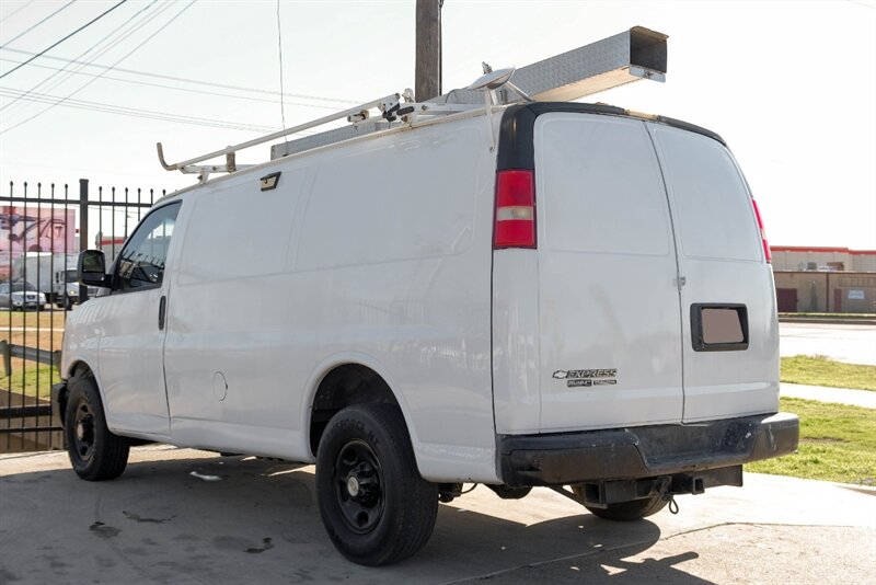 2012 Chevrolet Express 2500 - Photo 9 - Dallas, TX 75229