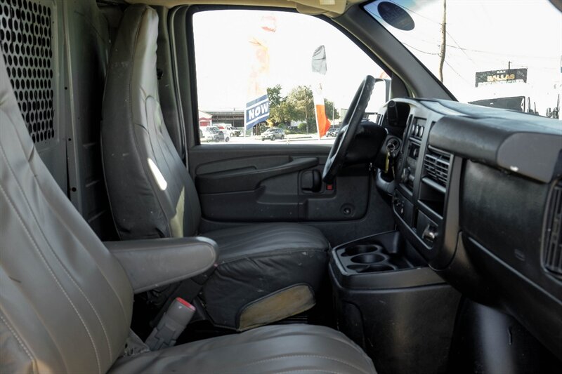 2012 Chevrolet Express 2500 - Photo 11 - Dallas, TX 75229